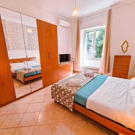 Vatican Shelter Apartament Rzym