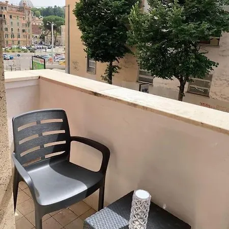 Apartment Vatican Shelter *